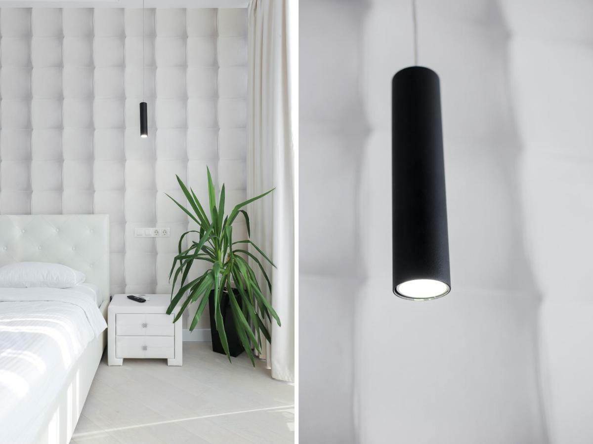 Black&White Apartment In Smart Plaza Kiev Dış mekan fotoğraf
