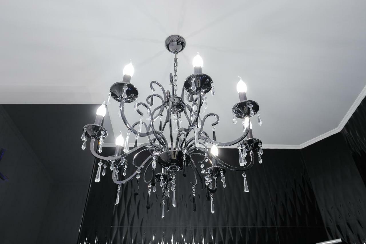 Black&White Apartment In Smart Plaza Kiev Dış mekan fotoğraf